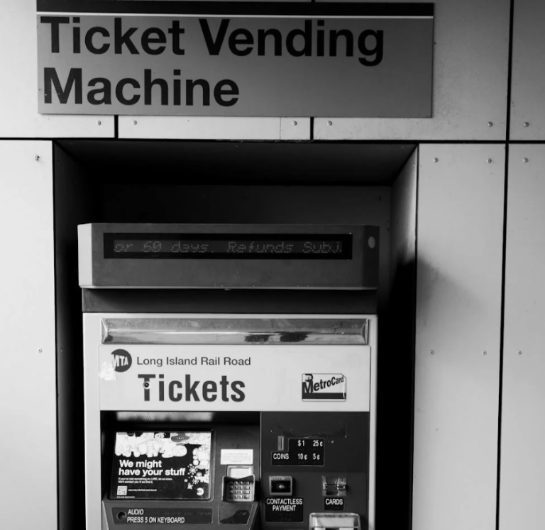 Why Smart Entrepreneurs Are Betting Big on Vending Machines